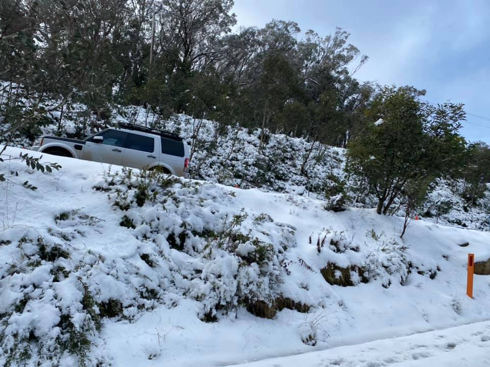 Thị trấn tuyết phủ ở Buller Mountain