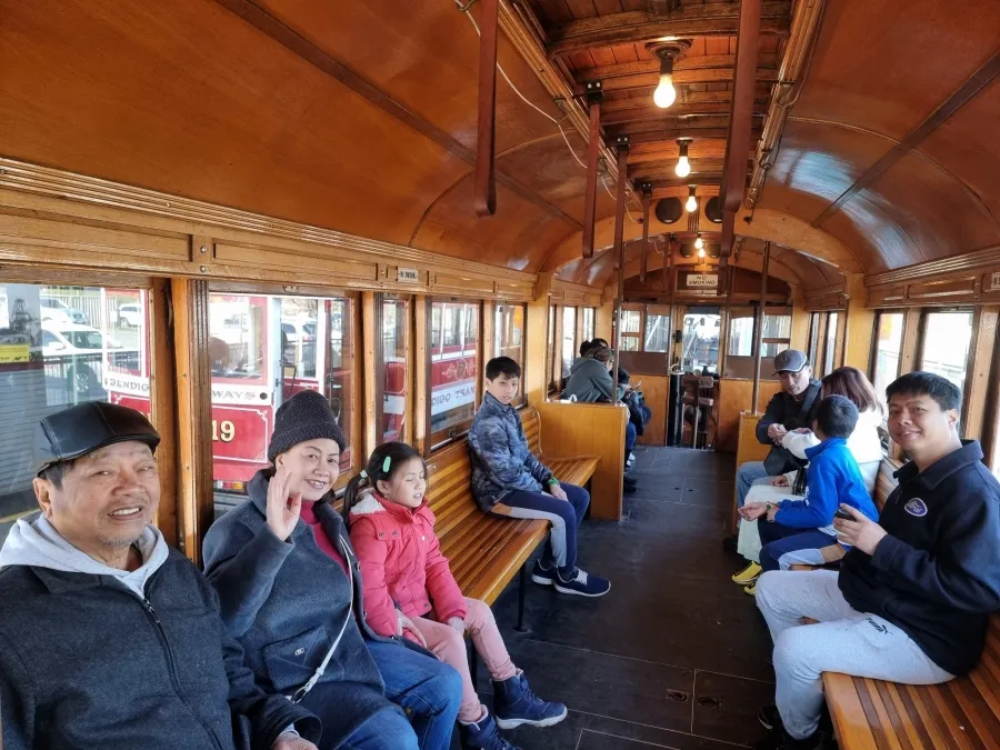 item image 439 album của tour Chùa phật ngọc Bendigo và hoa