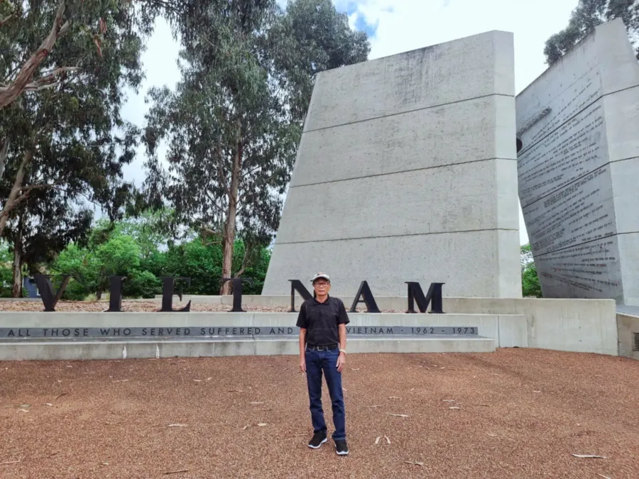 item image 626 album của tour Canberra - Trái tim nước Úc